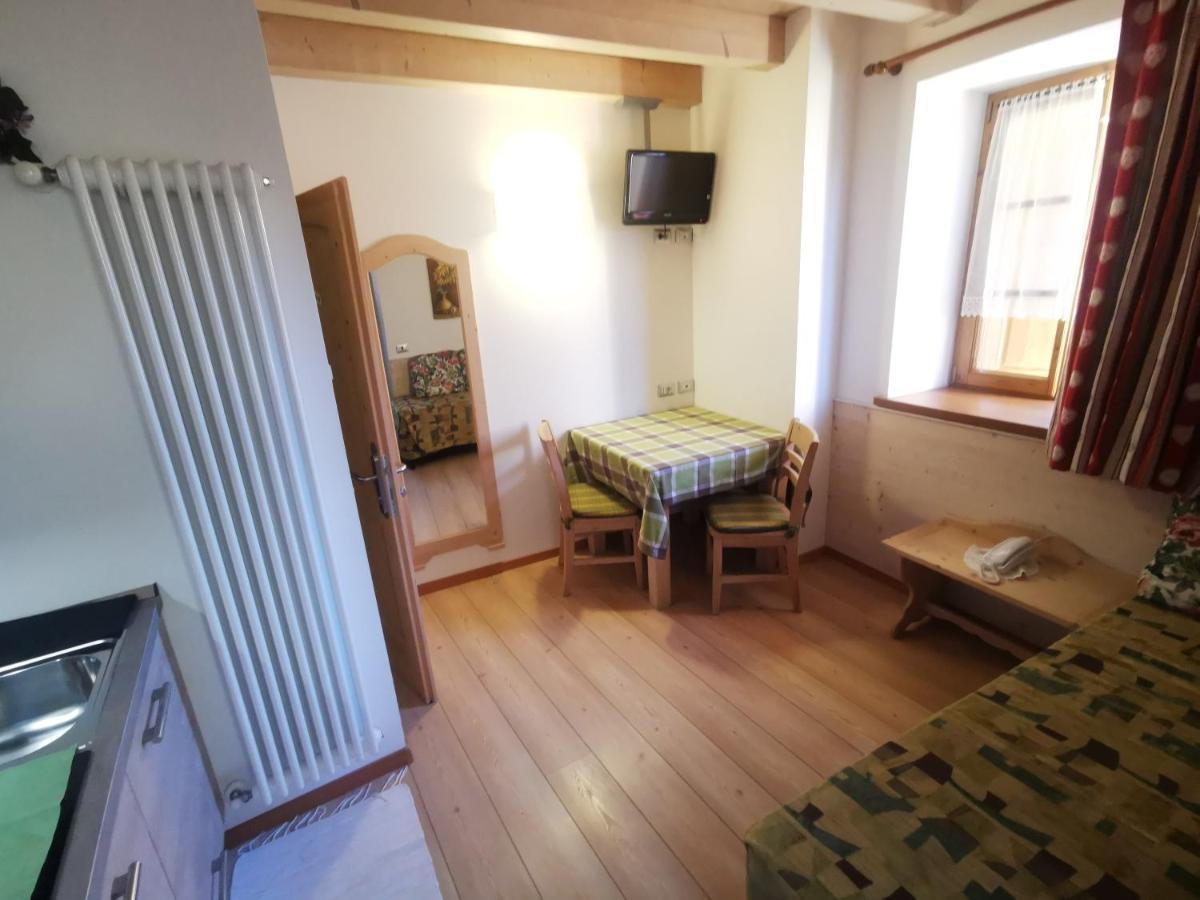 Agritur Masi Brenta Bed & Breakfast Rovereto  Bagian luar foto