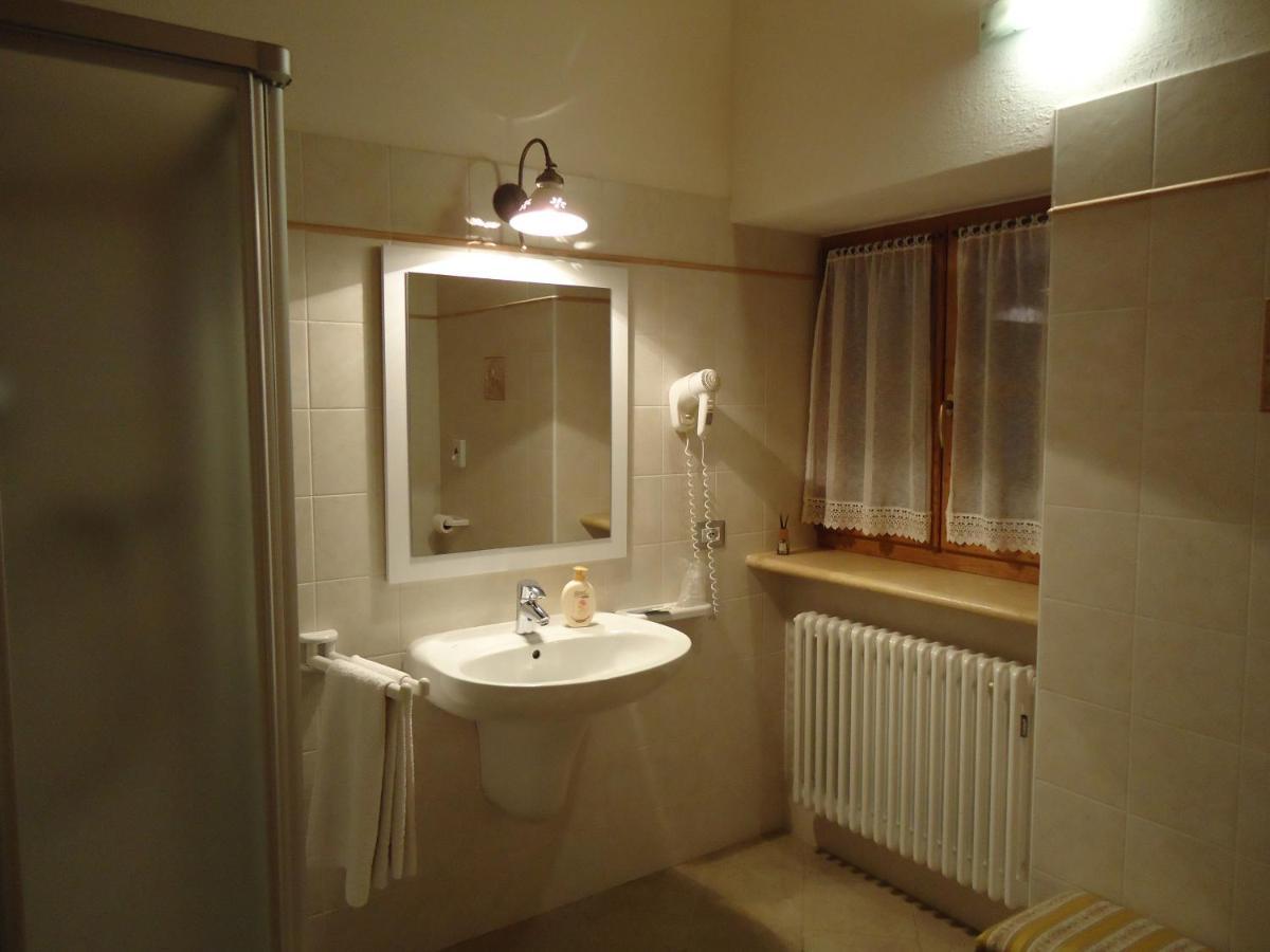 Agritur Masi Brenta Bed & Breakfast Rovereto  Bagian luar foto