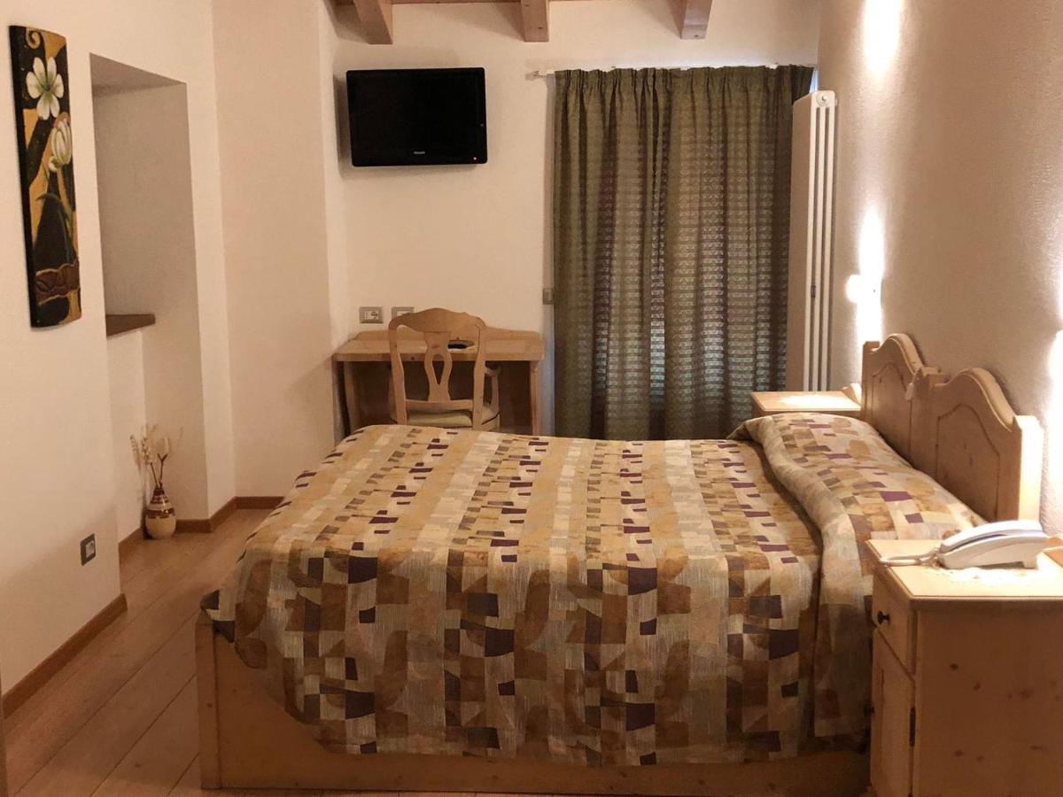 Agritur Masi Brenta Bed & Breakfast Rovereto  Bagian luar foto