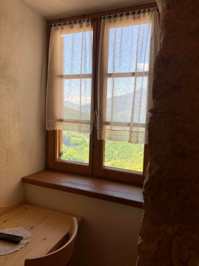 Agritur Masi Brenta Bed & Breakfast Rovereto  Bagian luar foto