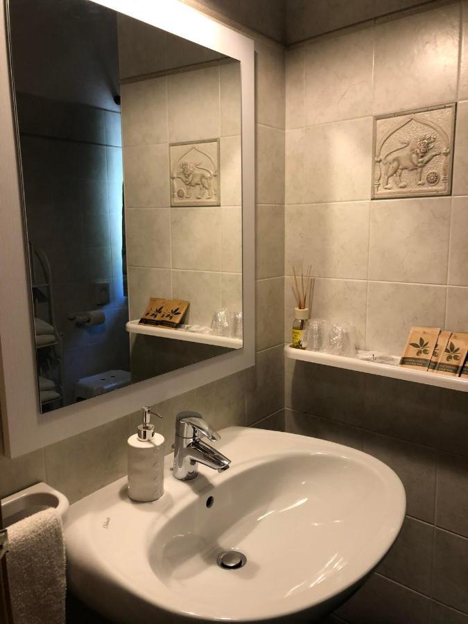Agritur Masi Brenta Bed & Breakfast Rovereto  Bagian luar foto